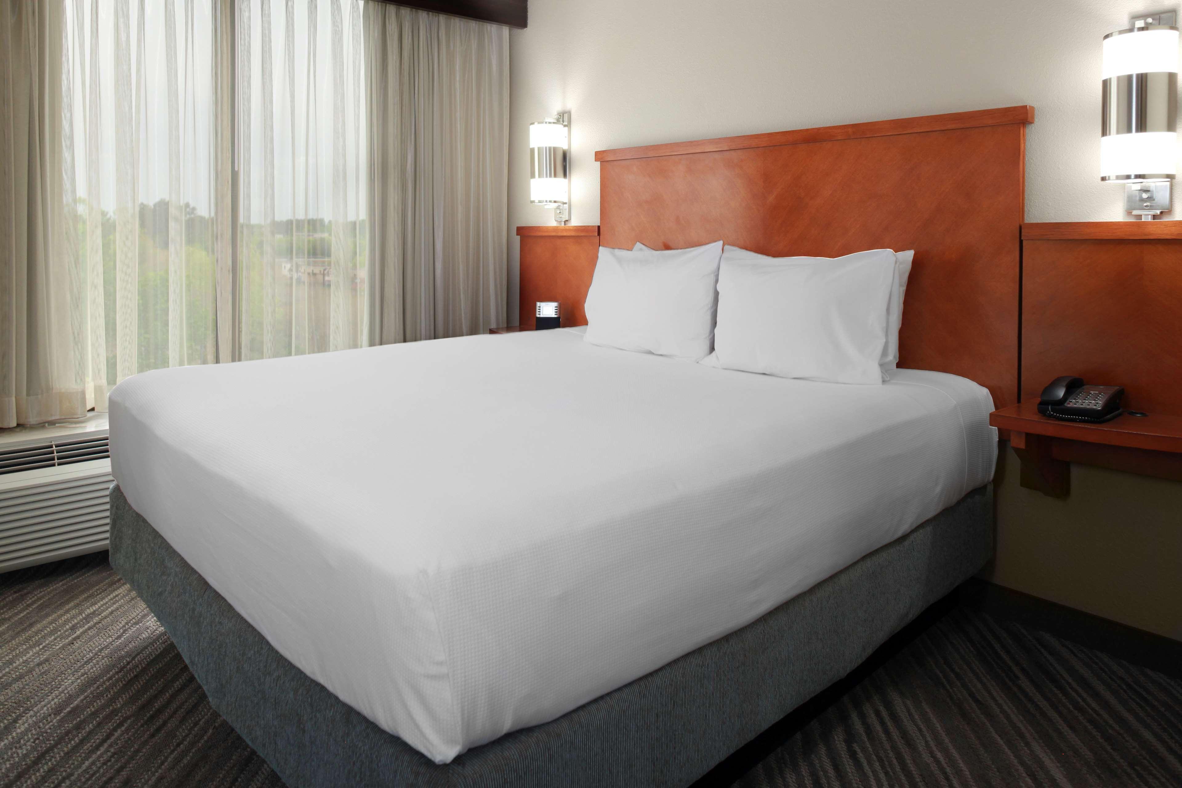 Hyatt Place Pittsburgh Airport - Robinson Mall Робинсон-Тауншип Экстерьер фото